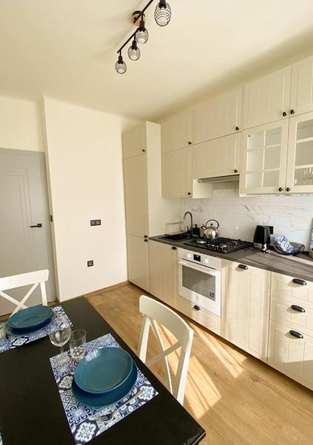 Luxury Near The Old Town Of Apartment *