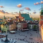 Luxury Apartment Near The Old Town Of Warsaw