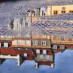 Luxury Apartment Near The Old Town Of Warsaw