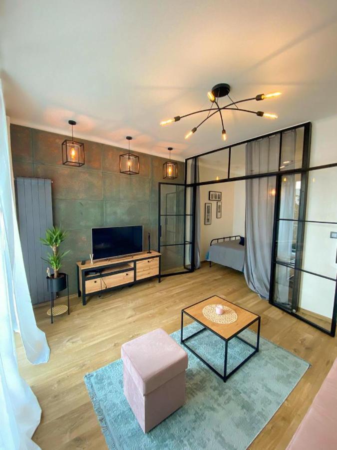 Butas Luxury Near The Old Town Of *